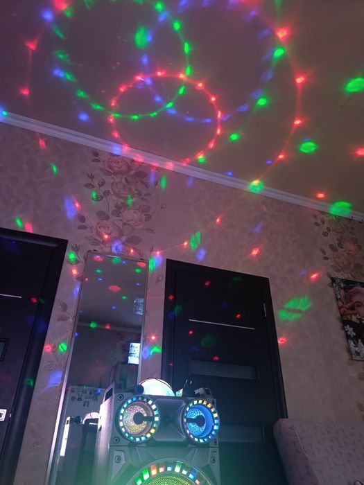 Продам блютуз колонку,микрофон