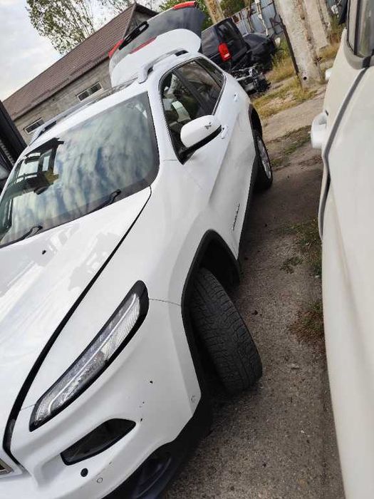 Dezmembram Jeep Cherokee Limited 4x4 2.2d An 2015 Cod motor LAU61