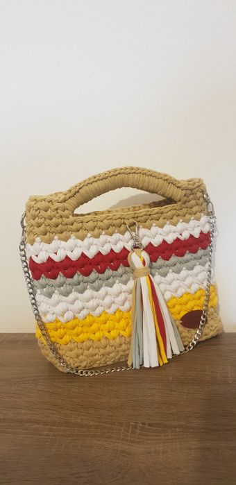 Vand genti crosetate