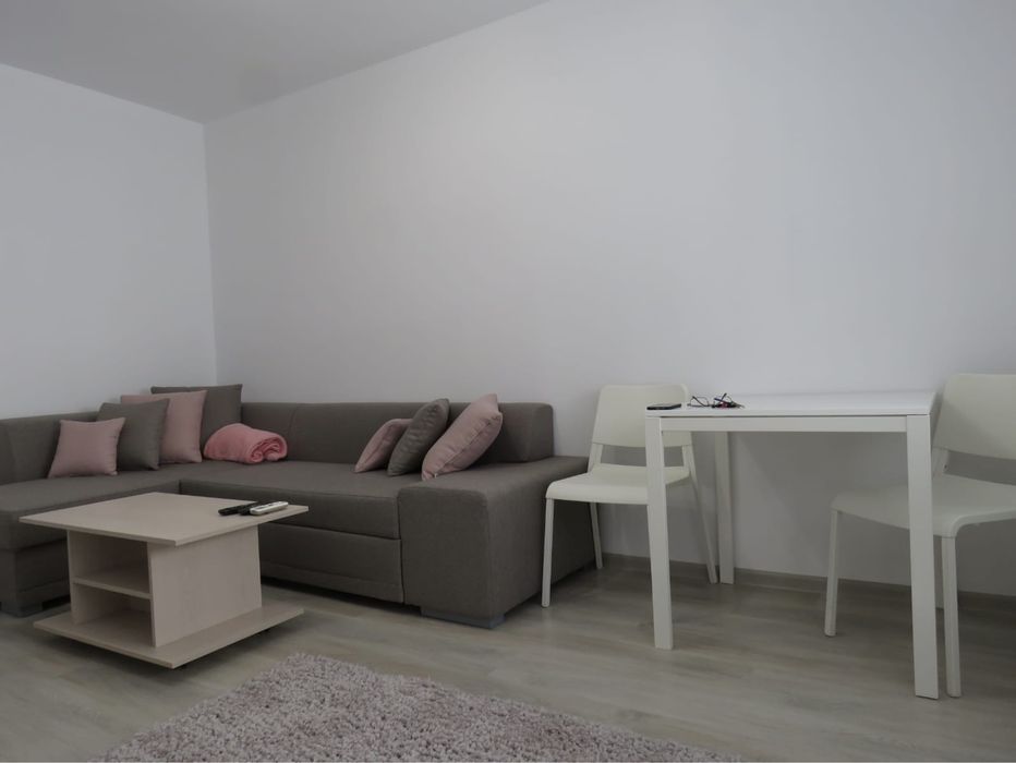 Garsoniera spatioasa