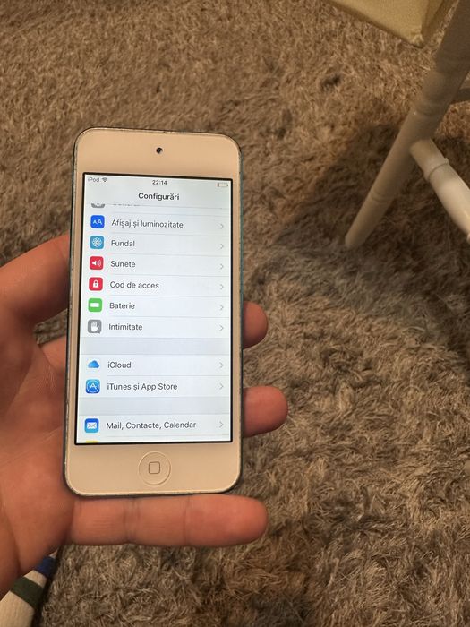Vând iPod touch 5 funcționează perfect