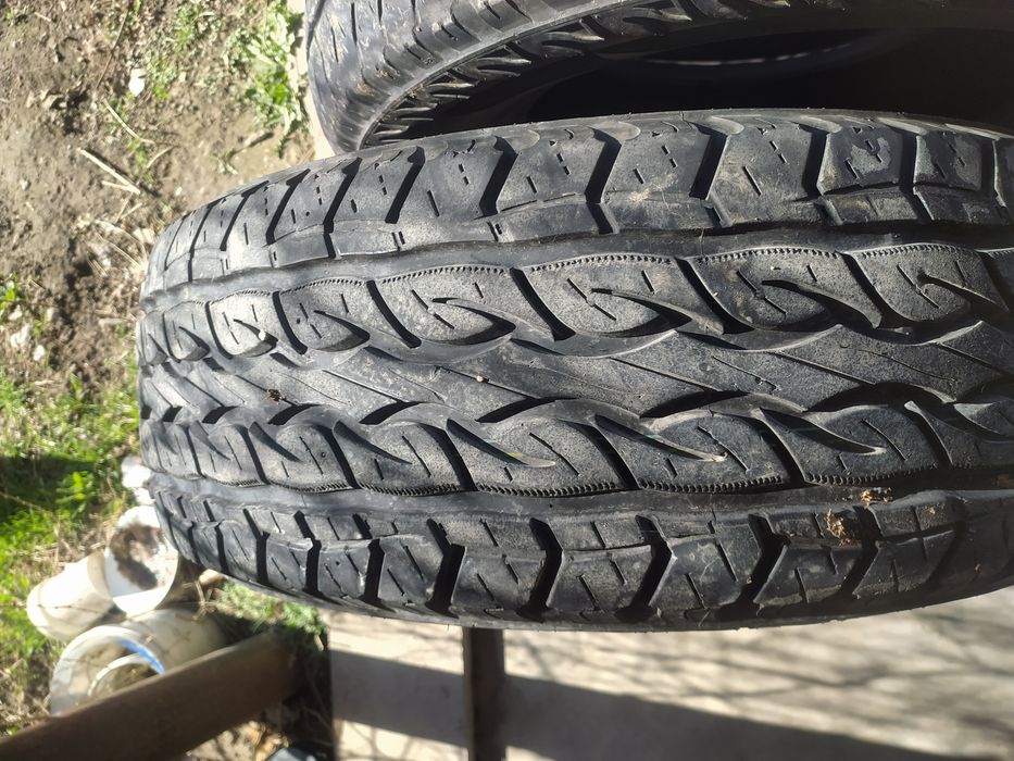 Продам 285/70/17 пару летних шин.
