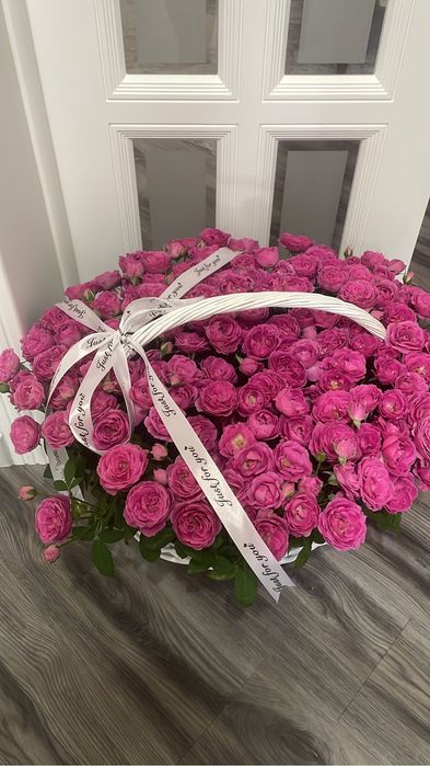 Шикарный букет роз
