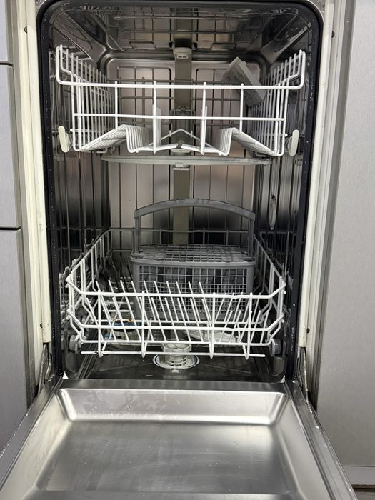 Съдомиялна за вграждане Neff 45см