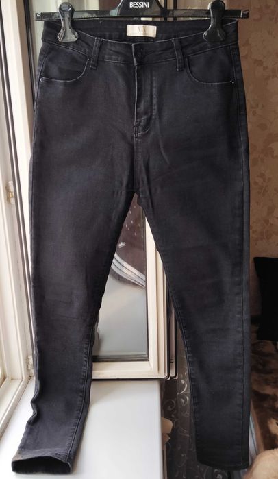 ДЖИНСЫ женские черные новые