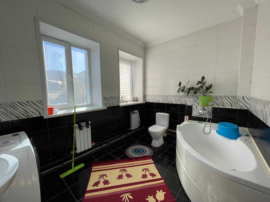 Коттедж в поселке Ульбинский