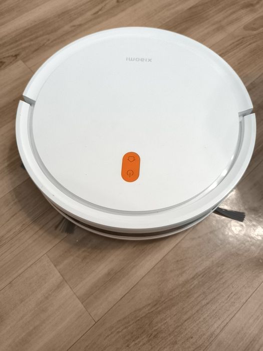 Робот пылесос Xiaomi E5