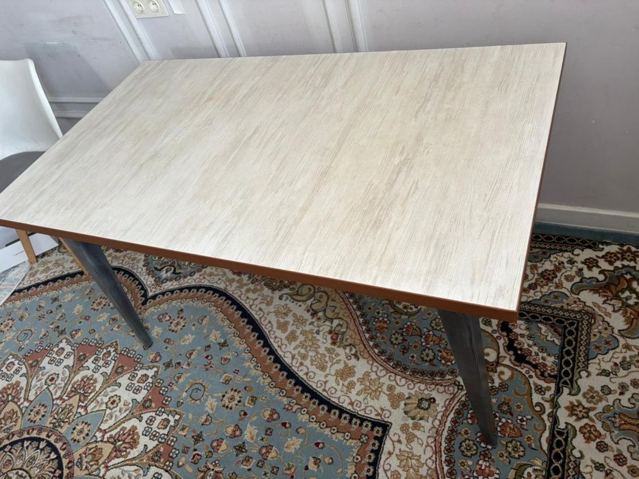 Стол стол стол .