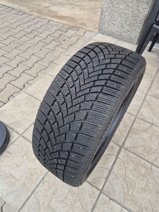 1бр. Зимна гума 225/45/18 95V Bridgestone LM 005 24г.