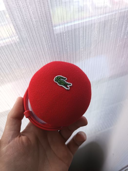 Căști de iarnă roșii Lacoste – stare foarte bună  pret NEGOCIABIL