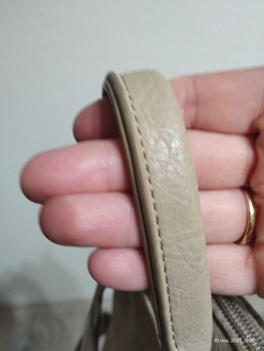 Ghiozdan  piele ecologică