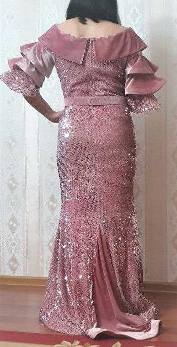 Красивое платье для особых случаев и мероприятий