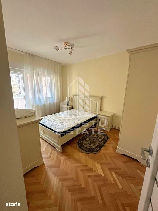 Apartament 2 camere decomandat,zona ultracentral