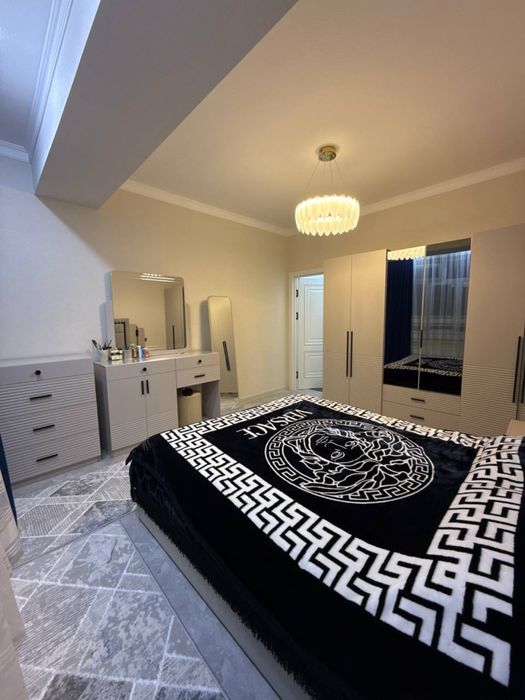 Сотлади!!!  Яшнабод жк иззат 3/3/8. 90м2