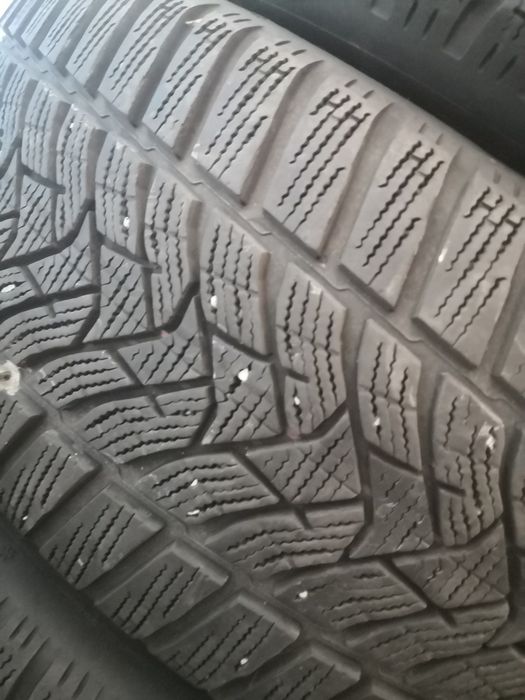 245 45 18 цола гуми dunlop 4 броя