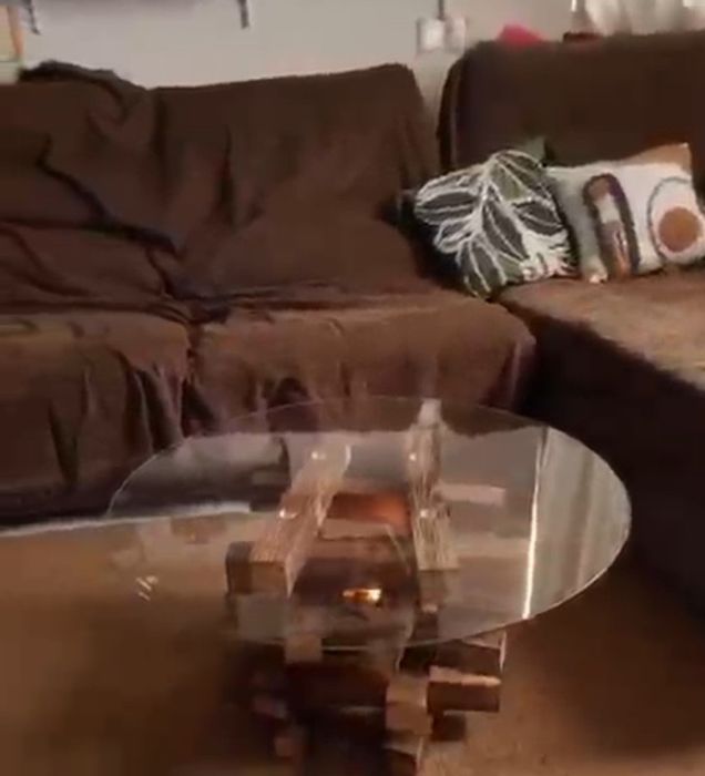 Журнальный столик