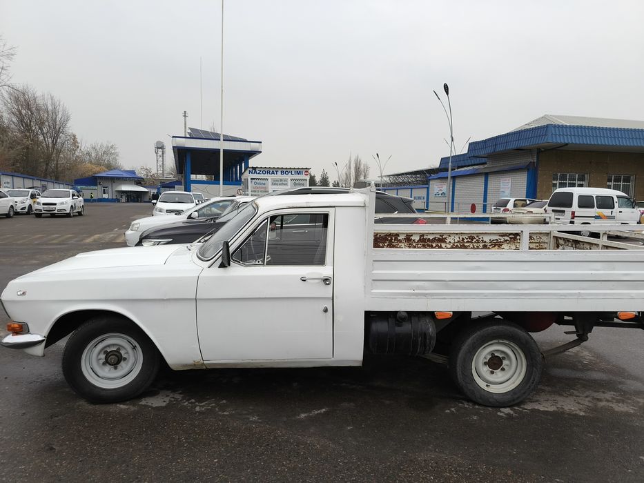 Волга Пикап 2410