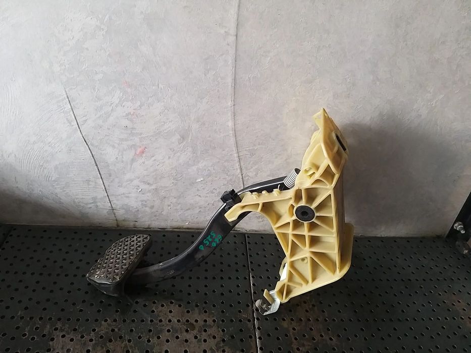 Pedala frana bmw seria 5 e60 675994707 400529c