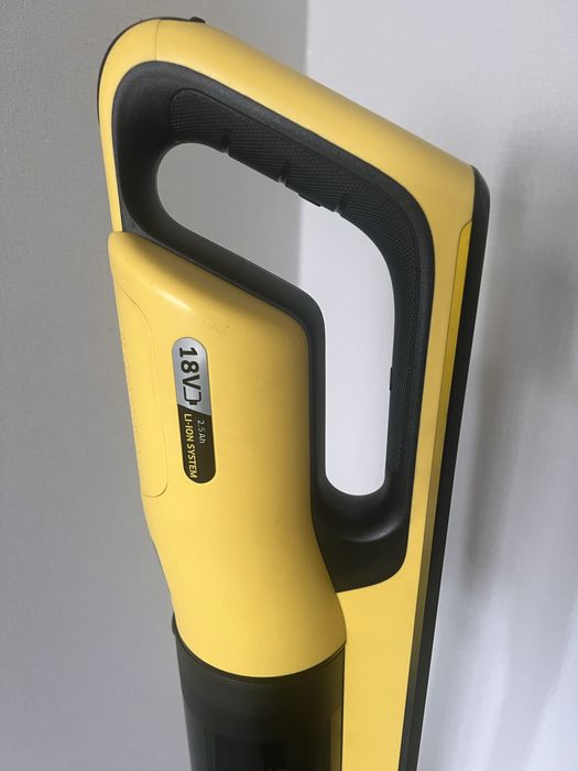 Продам беспроводной пылесос Karcher