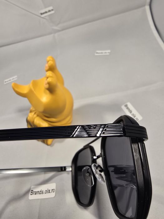 Ochelari de soare polarizati Emporio Armani, negri, P3613, made in Italy