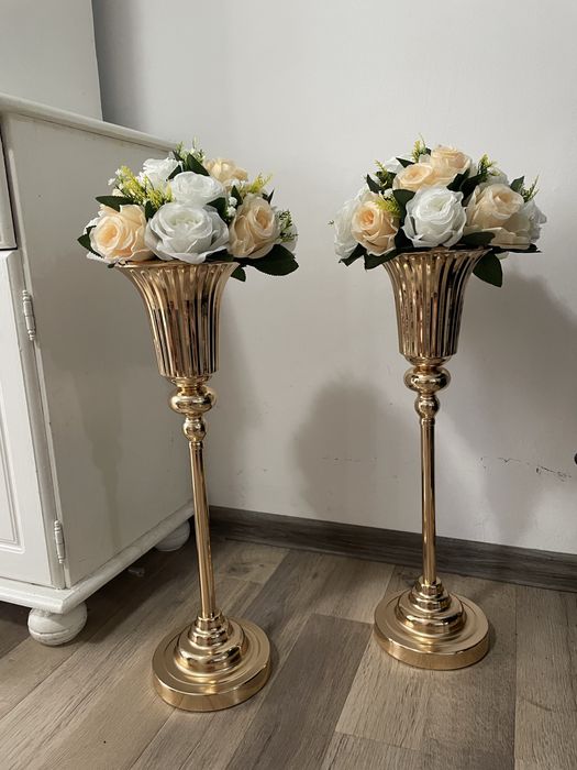 Sfesnice decorative cu flori
