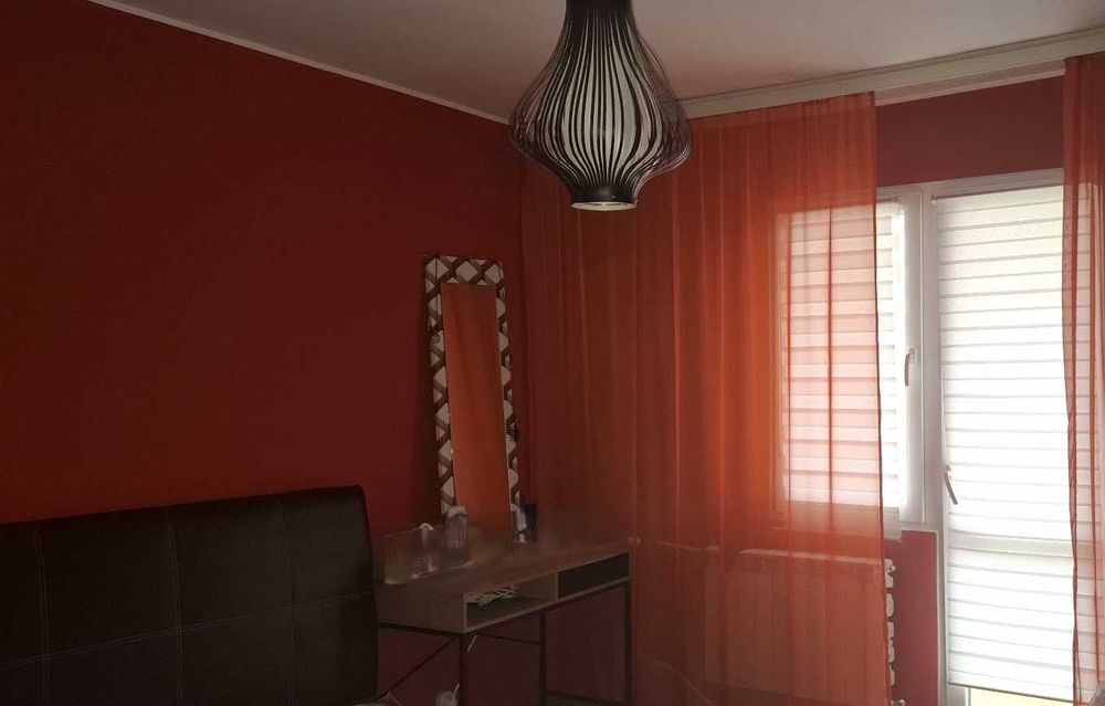 Двустаен с трапезария