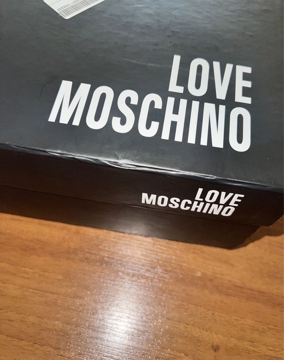 Обувки Love Moschino
