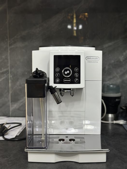 Кофемашина Delonghi