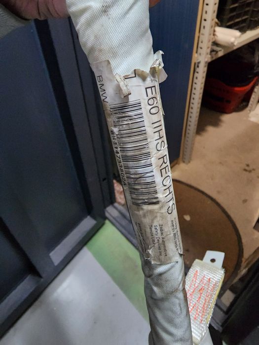 Подушка безопасности Bmw