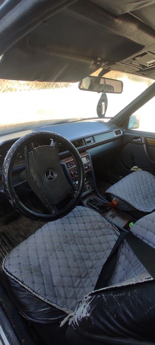 Марседес 124, в хорошем состоянии