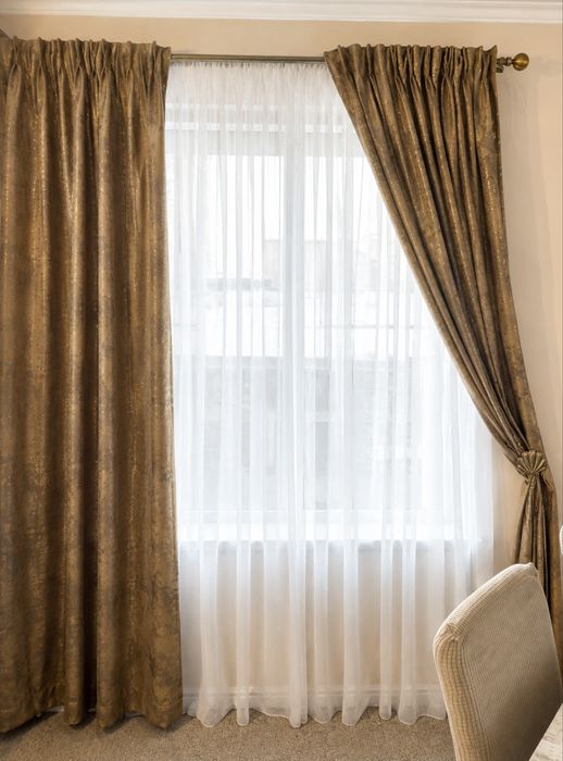 Draperii de vanzare