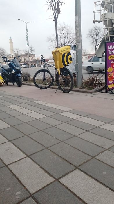 Velosipet sotiladi razmeri 29 xolati yaxshi  1 milion