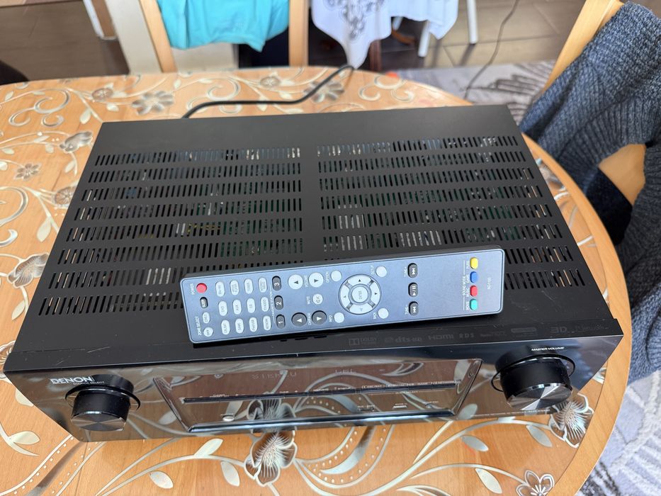 Denon AVR-X1000 Мрежов ресивър