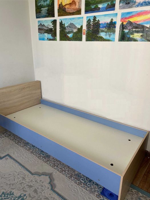 Кровать, без матраса, 190*80 см