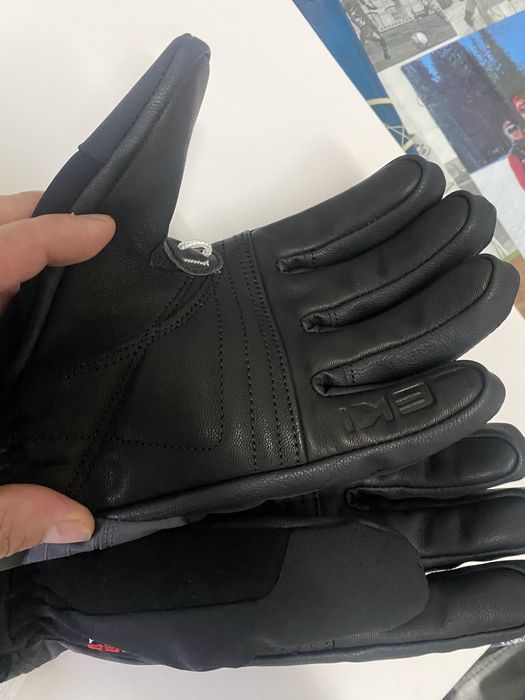 Нови ръкавици LEKI,размер M/8/,Trigger S захващане,козя кожа на дланта