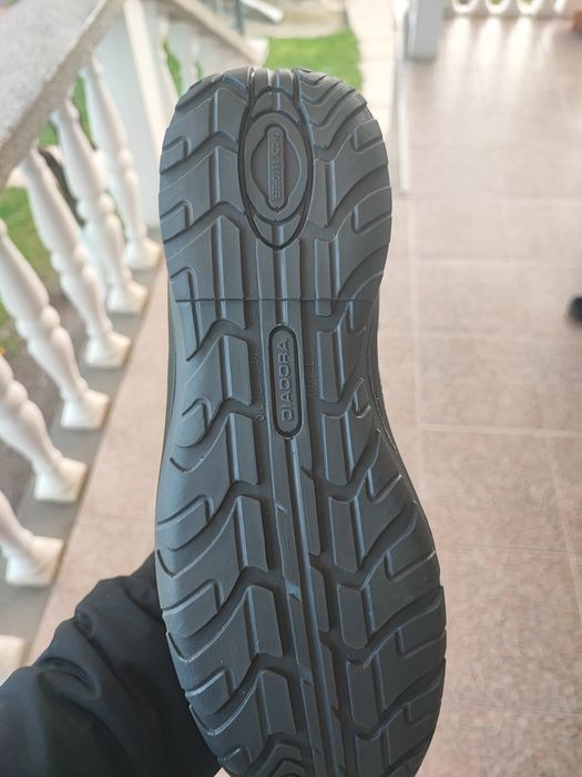 Bocanci 44 diadora bombeu nu uvex atlas  strauss elten mascot