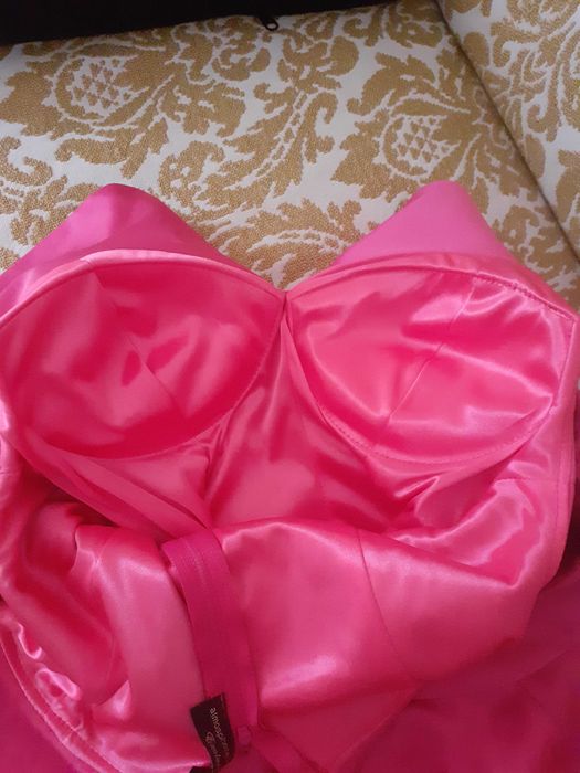 Rochie Atmosphere marimea 38 fucsia ca nouă