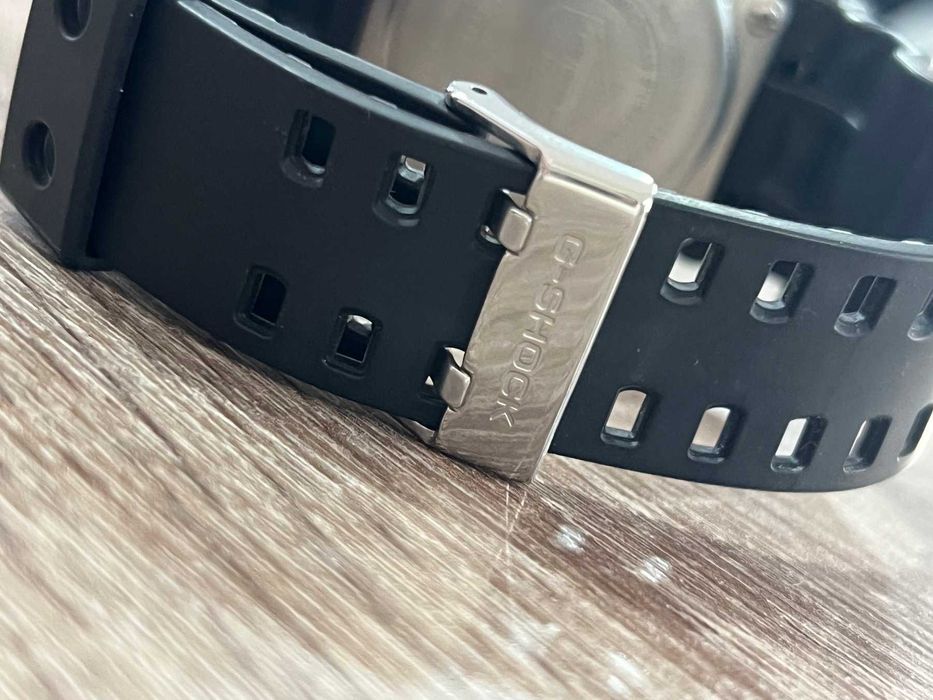 Часовник  Casio G-SHOCK GA-110CD