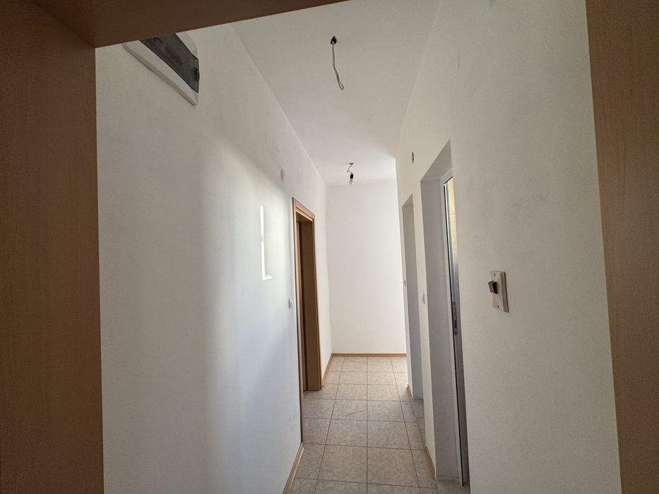 Продава се Двустаен апартамент в Плевен, Сторгозия - 63 кв.м за 1524 €/кв.м - Снимка #8