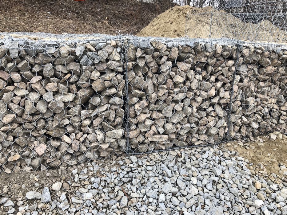 Vand gabion/ gabioane
