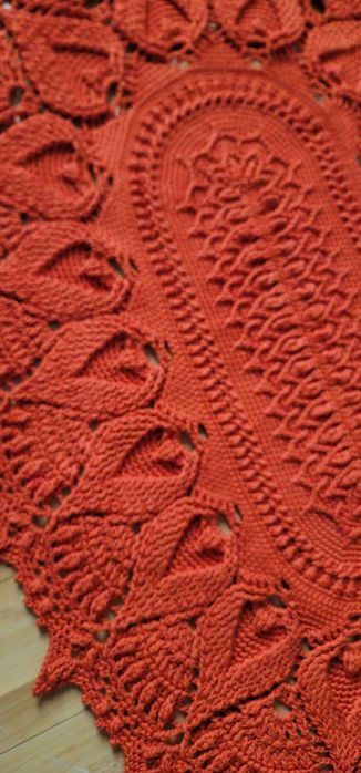 Вязаный ковер ручной работы