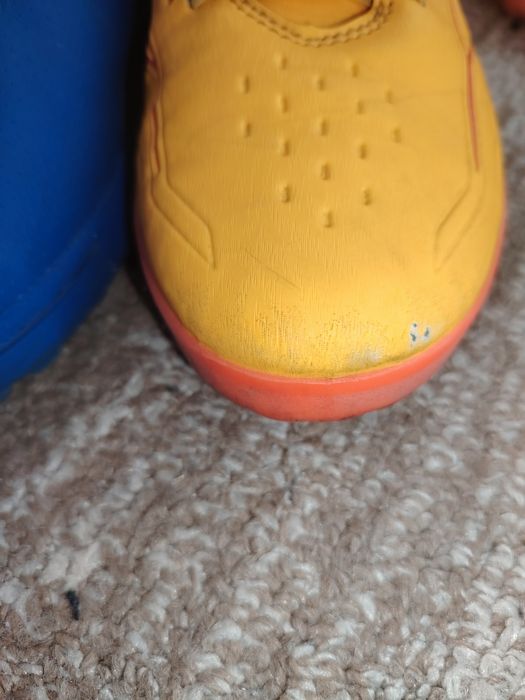 Ghete fotbal cu scai marime 34