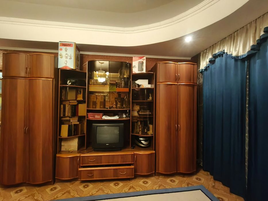 Сдается комната в 4 комнатной квартире