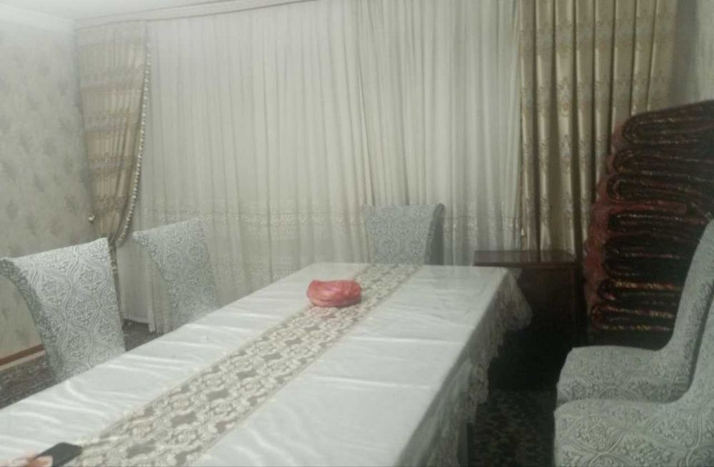 4 хонали сотилади/ ремонт урта холатда/ тинчлик метро 400 м/ Нурафшон