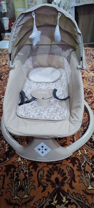 Продаю шезлонг в отличном состоянии.