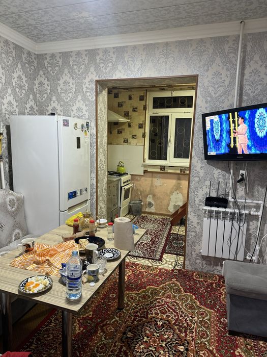 Квартира ижарада берилади хама шароити бор 4 хоналик