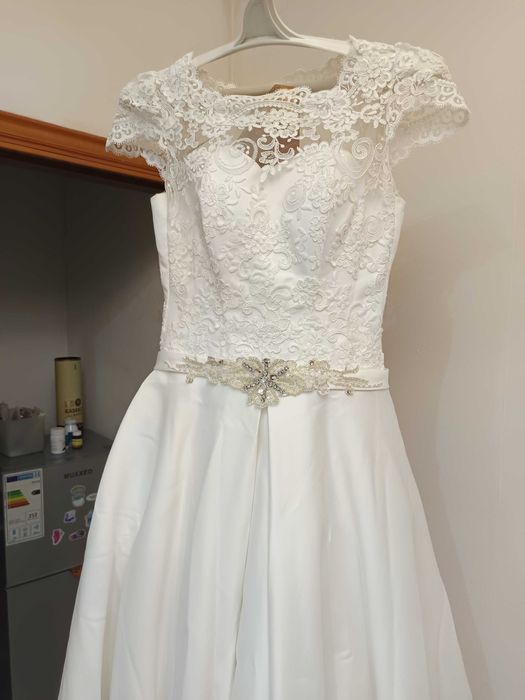 Свадебные платья