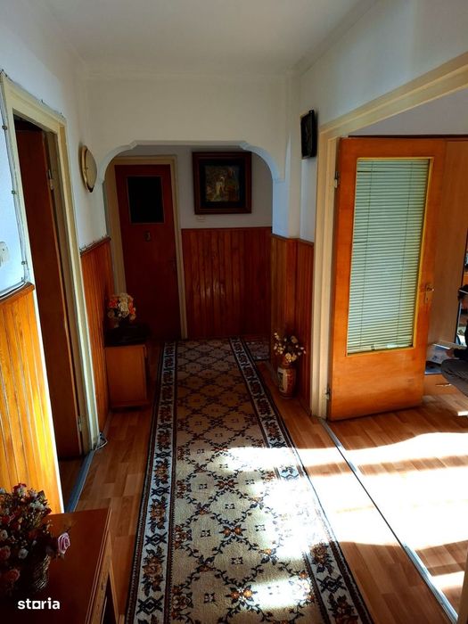 4 camere PITEȘTI , Decomandat , Amplasament DEOSEBIT, negociabil !