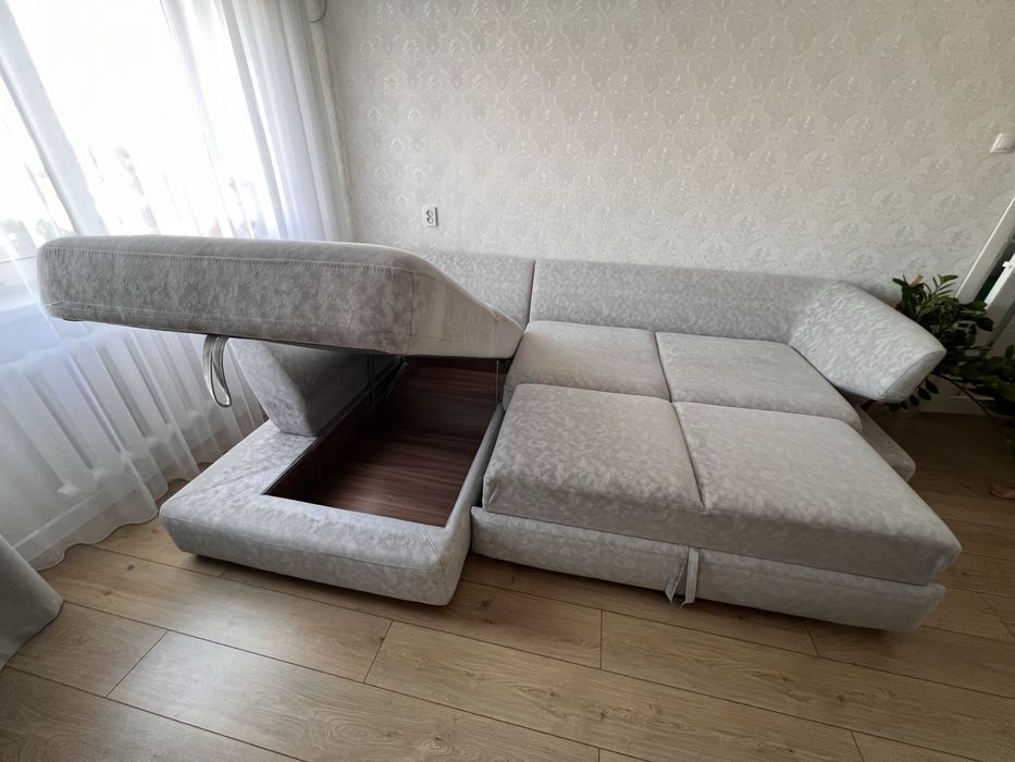 Продам угловой диван