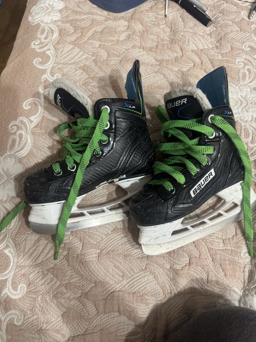 Коньки хоккейные детские